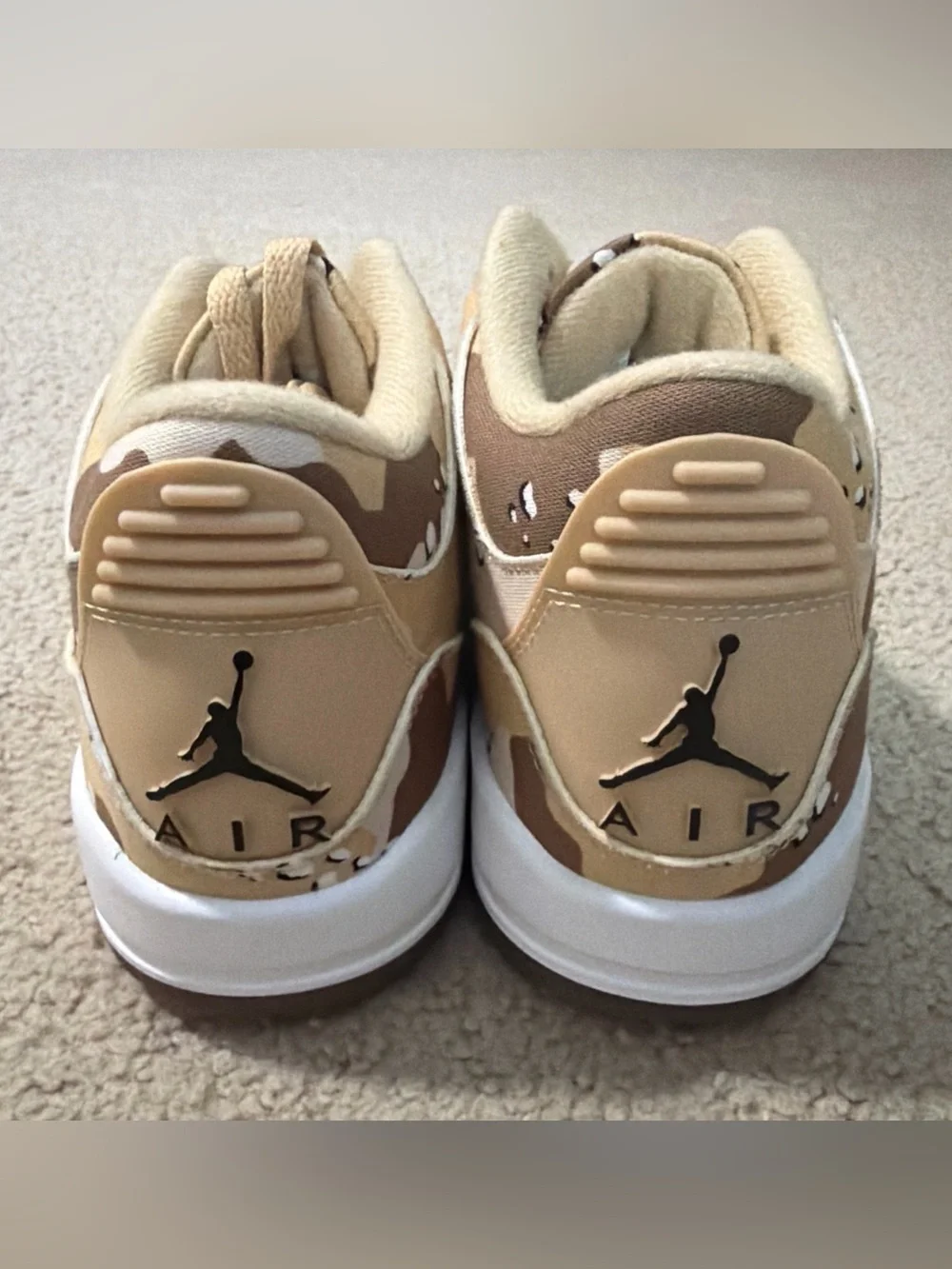 Nike Air Jordan 3 Retro Youth Size 6 Women’s 7.5 Sneakers Shoes HM4301-200 Camo